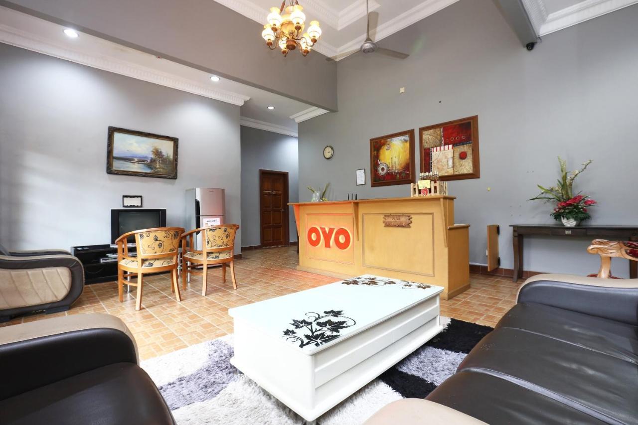 Oyo 89523 Villa Sri Mayang Куала-Тренгану Екстер'єр фото