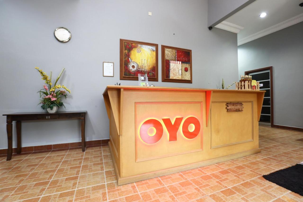 Oyo 89523 Villa Sri Mayang Куала-Тренгану Екстер'єр фото